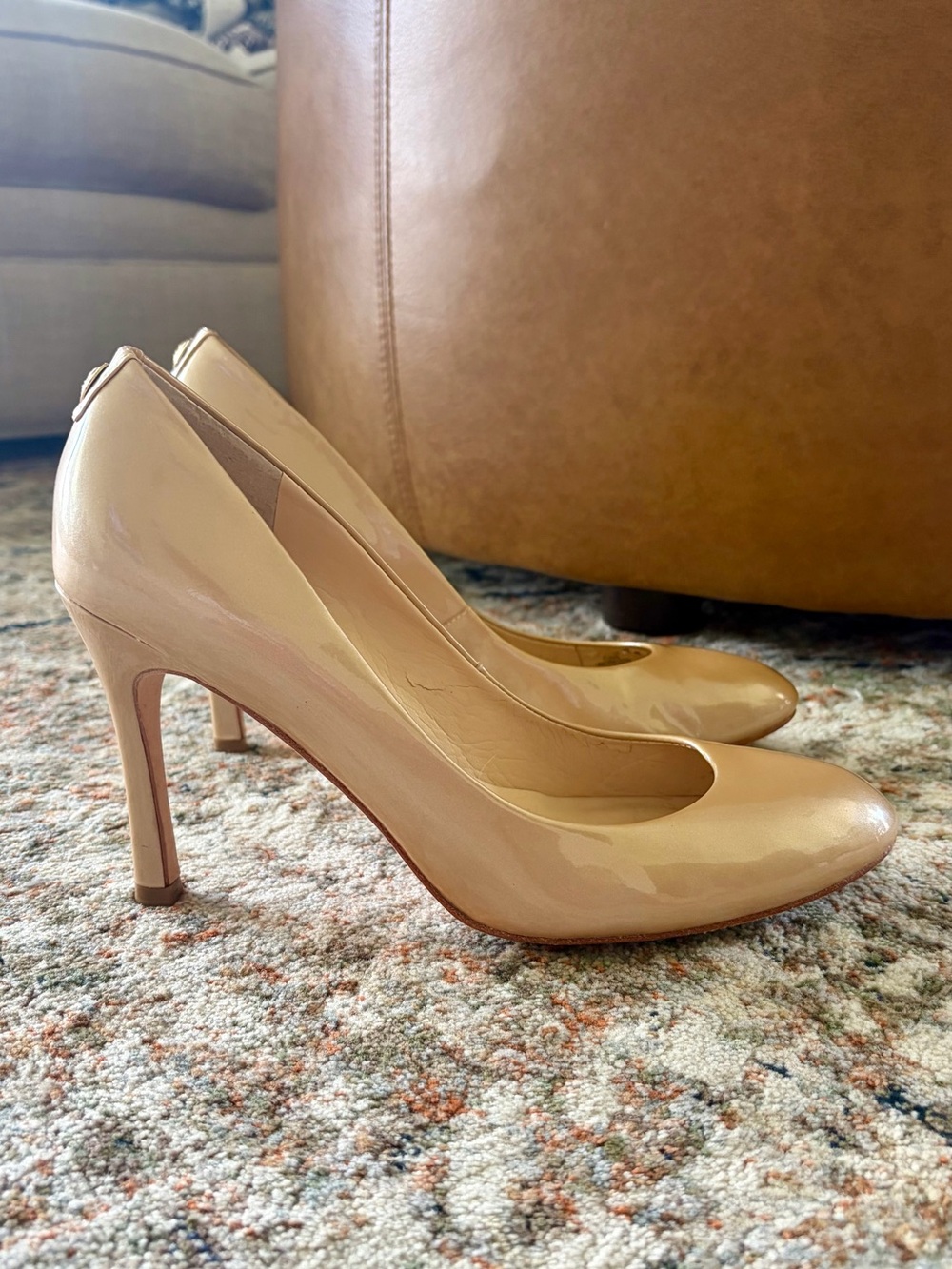 Ivanka Trump Nude Patent Leather Pumps Size 9.5 Stiletto Heels